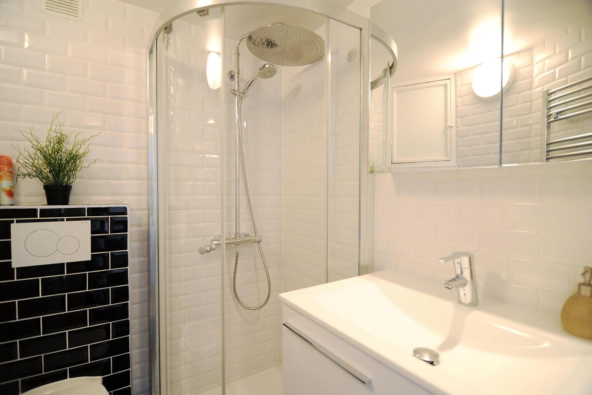 Rooftop Le Marais 1 Bedroom *